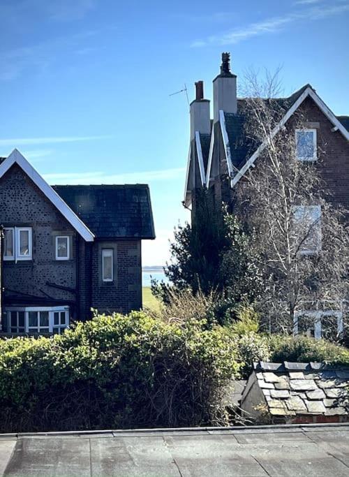 The Lytham Cottage Lytham St Annes Exterior photo